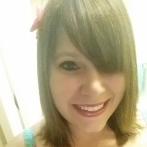 Meet your Posher, Adriana